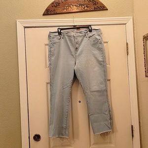 Old Navy Ankle Length Flair Jeans Size 18
